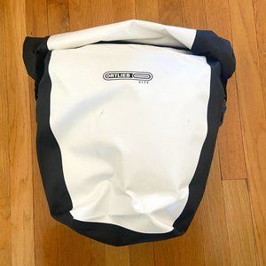 Rear Bike Pannier (waterproof)